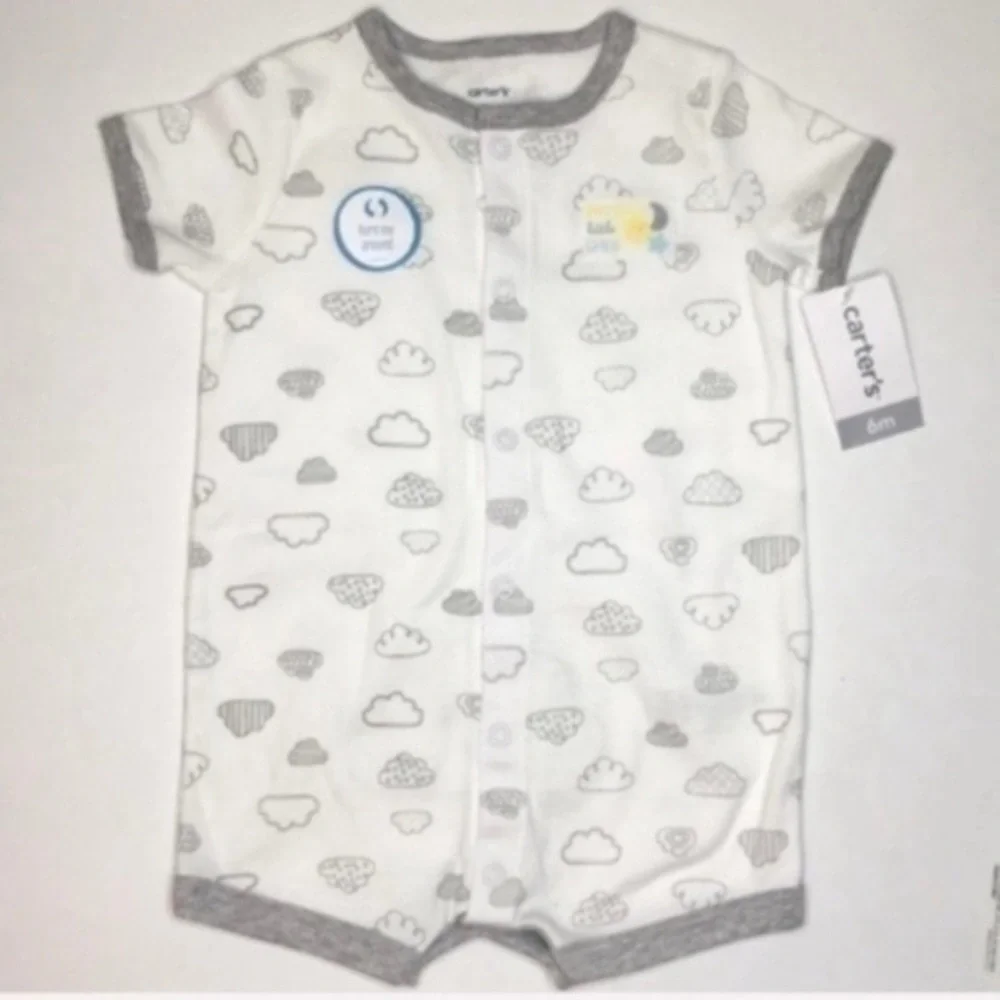NWT. CARTER’S Gender Neutral Onesies